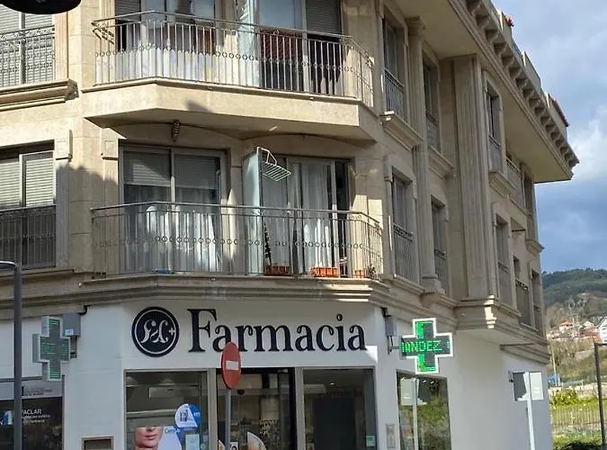 Playa A Xunqueira, A 15 Min Vigo アパート